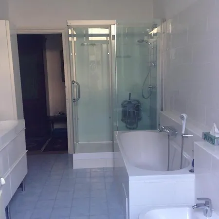 Spacieux Appartement Independant * Cannes